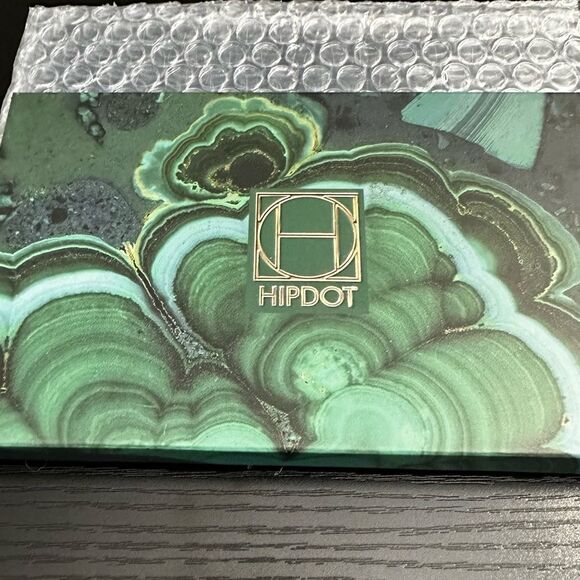 Hipdot “Cenote” Eyeshadow Palette, NWT - Picture 6 of 9